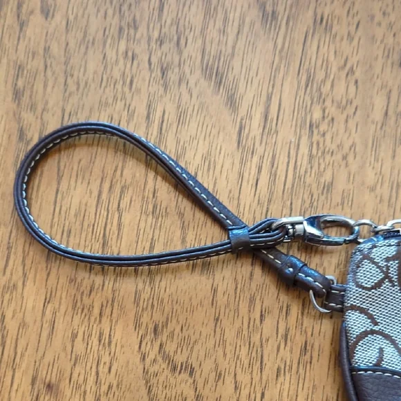 New York & Company Brown Monogram Wristlet - Picture 3 of 7